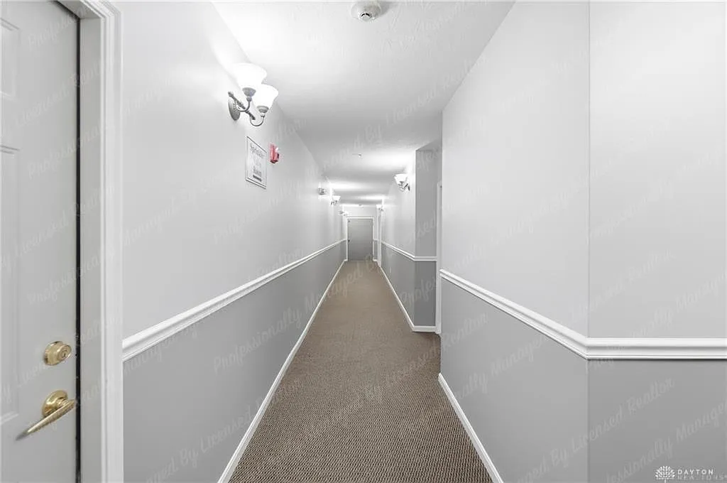 2 bed, 1.5 bath, 1277 sqft, $1,600 — Photo 4