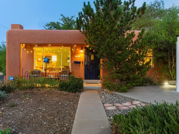 416 Cardenas Dr NE, Albuquerque, NM 87108