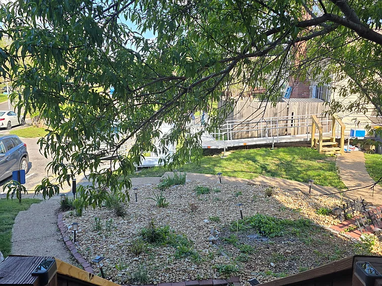 11260 College Ave — Photo 3