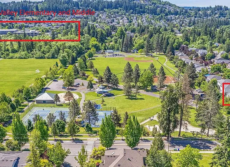 9584 SE Parkwood Way — Photo 4