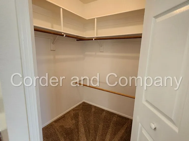 2261 Green Lake Rd NE — Photo 19