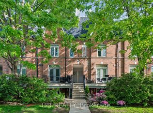 7 Shank St #704, Toronto, ON M6J 3W9