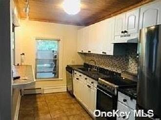 3rd image of 138 Main St #B