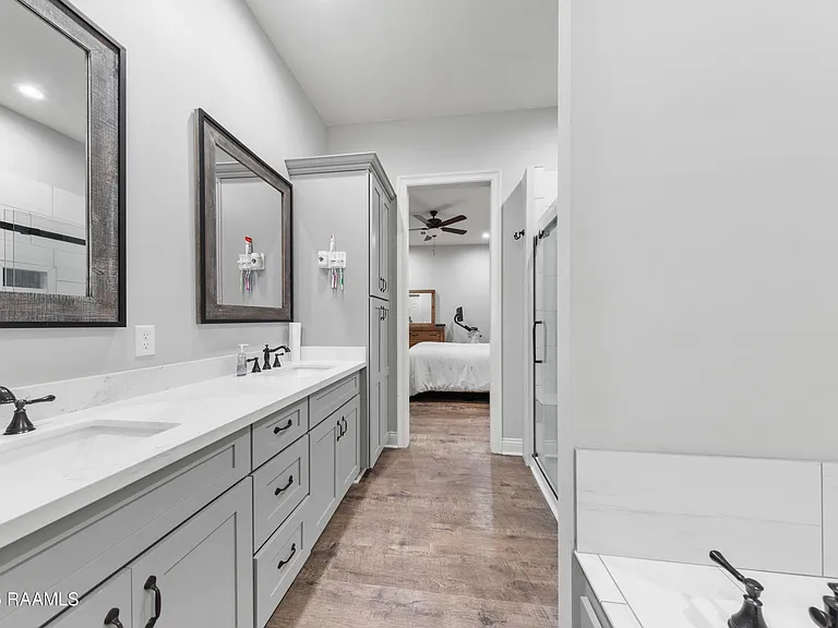 1120 E Butcher Switch Rd — Photo 16