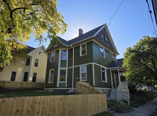 107 W Brown STREET, Milwaukee, WI 53212