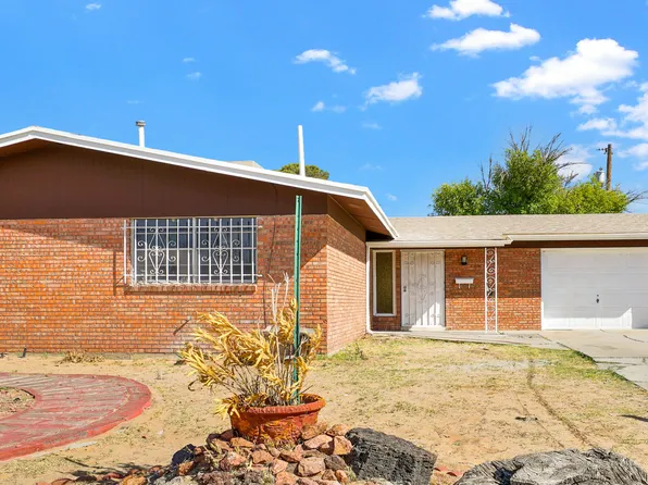 10208 Honolulu Dr, El Paso, TX 79925