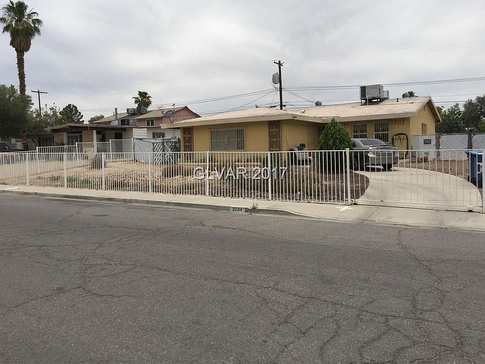 1st image of 2234 Capistrano Ave