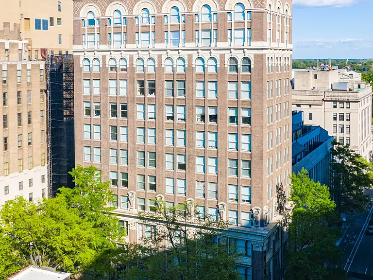 The Edison — Photo 42