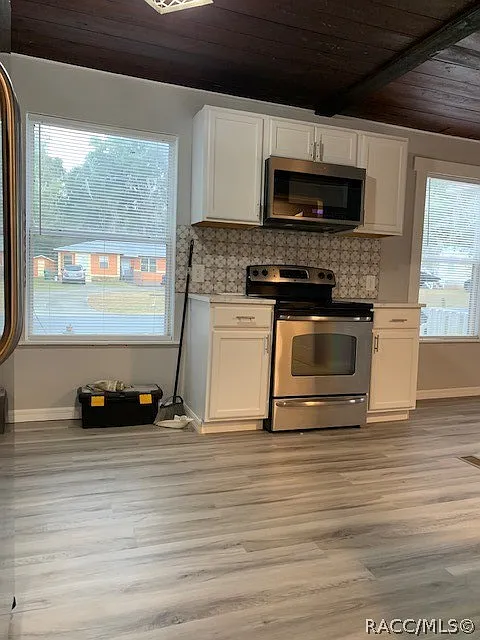 2 bed, 1.0 bath, 884 sqft, $1,375 — Photo 4