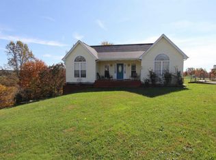 741 Lodge Hall Rd, Mckee, KY 40447