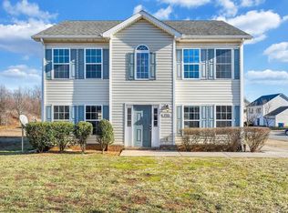 2501 Willow Walk Dr NW, Roanoke, VA 24017