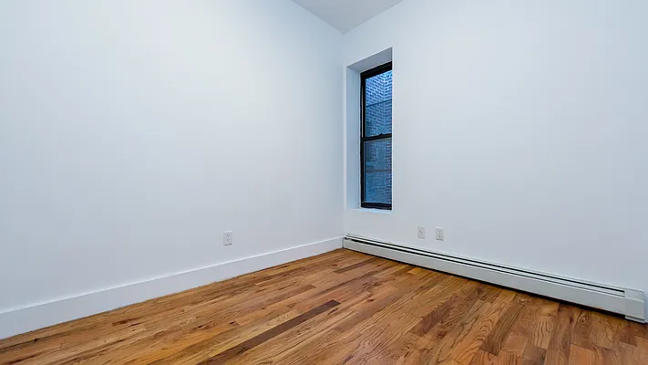 Rented by Nooklyn NYC LLC | media 11
