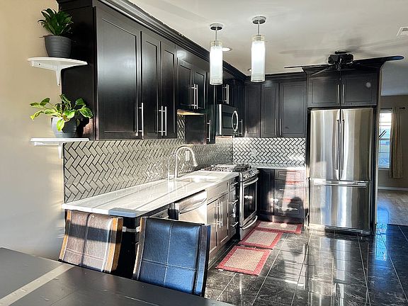 Stainless steel appliances!!