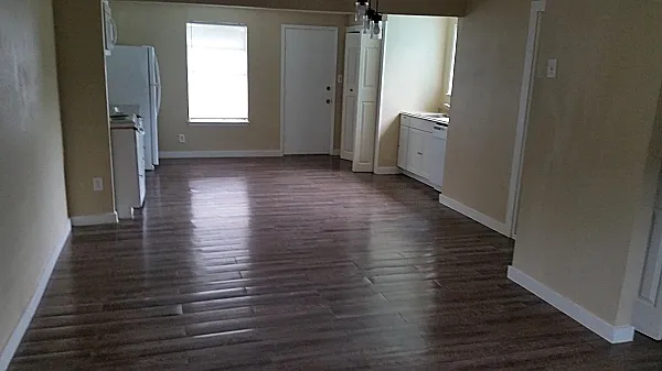 2 bed, 750 sqft, $1,000 — Photo 3
