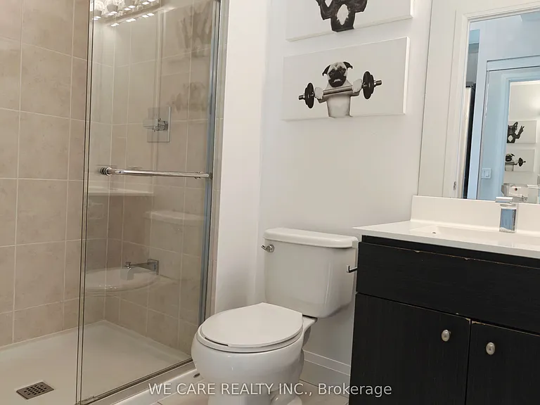 68 Canterbury Pl #Penthouse 05 — Photo 7