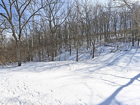 4th image of 1812 Quebec Rd