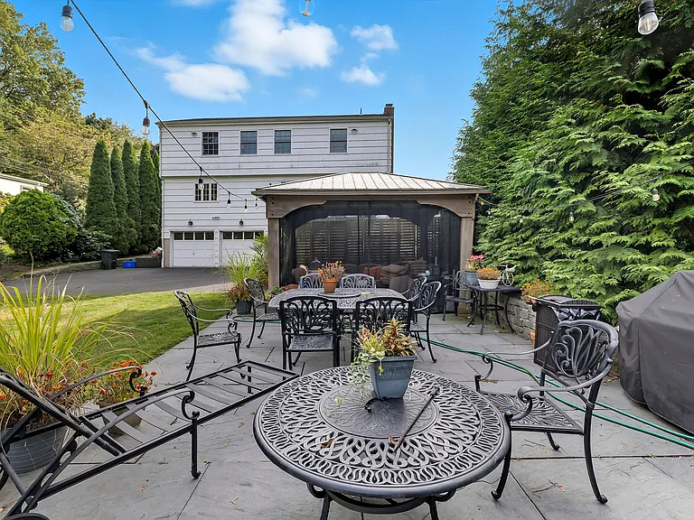 25 Buxton Ln — Photo 14