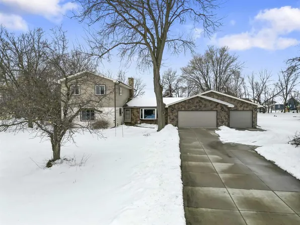 6671 Winding Way, Deforest, WI 53532