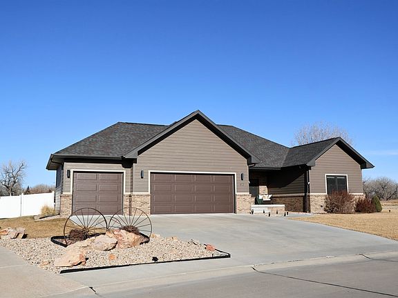 2nd image of 2109 Iron Eagle Ct.