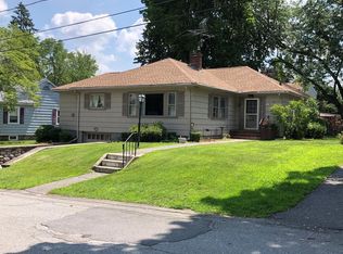 33 Houston Ave, Methuen, MA 01844