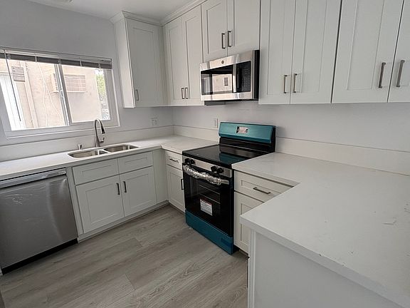 5th image of 6707 Springpark Ave #9