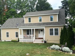 10 Beacon Cir, Dover, NH 03820