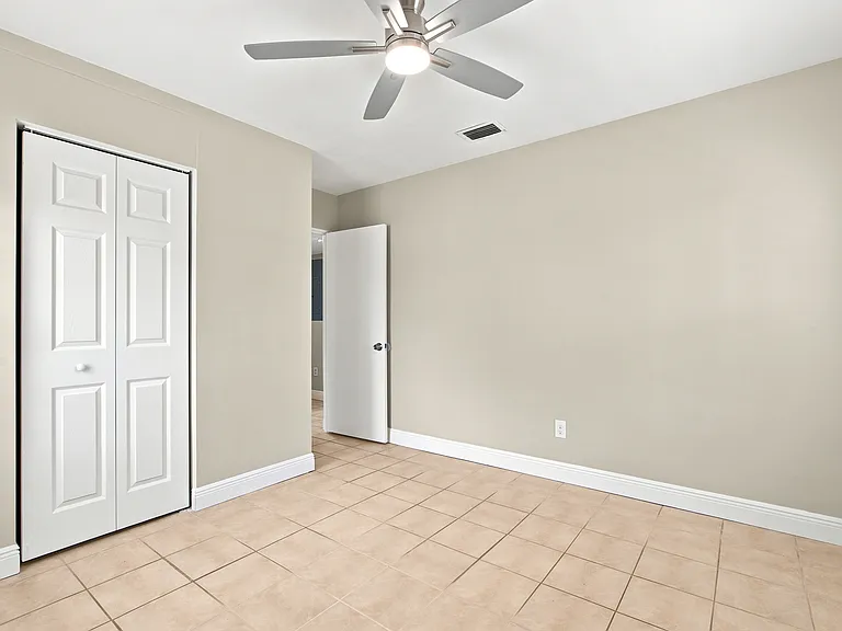 1704 Paine Ave — Photo 21
