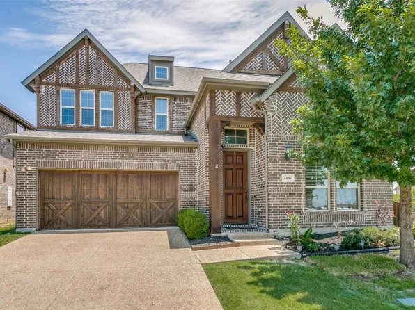 4400 Illiniwek Dr, Carrollton, TX 75010