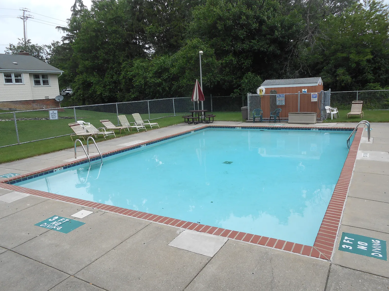 Heather Hills Apartments — Photo 2