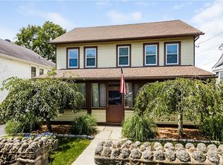 146 Henry St, Greenwich, CT 06830