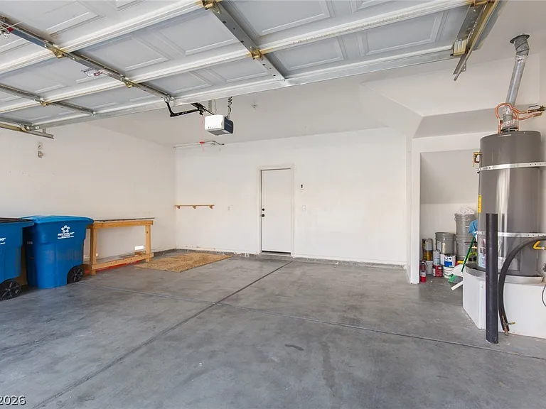 6116 Seneca Springs St — Photo 32
