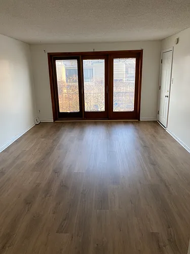 637 Willow Way #1 Photo 1