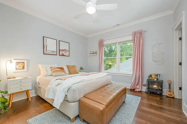 748 Ellsworth Rd — Photo 17