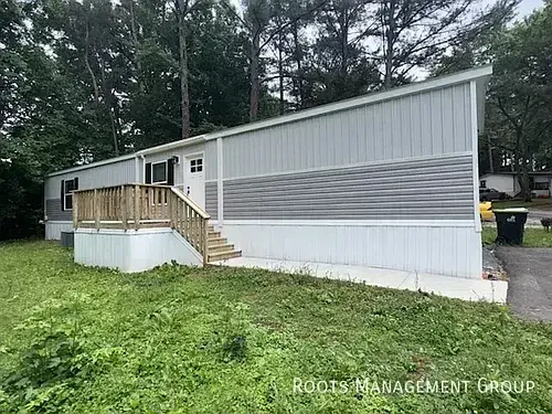 885 Fountain Cir Photo 1