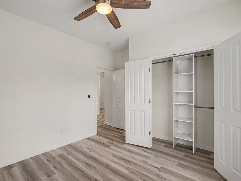 1046 Hemlock Dr — Photo 26