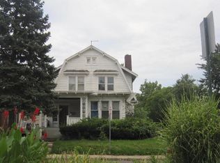 832 W Eleanor Pl, Peoria, IL