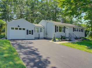74 Oslo St, Groton, CT 06355