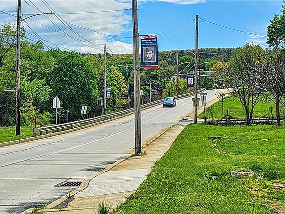 4th image of N Sgt Stanley Hoffman Blvd