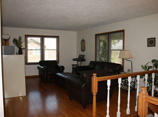 907 Ridgefield Dr, Johnson City, TN 37601