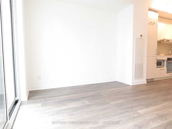4th image of 87 Peter St Unit 2416