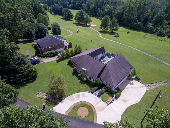 3rd image of 1538 Turnberry Pl