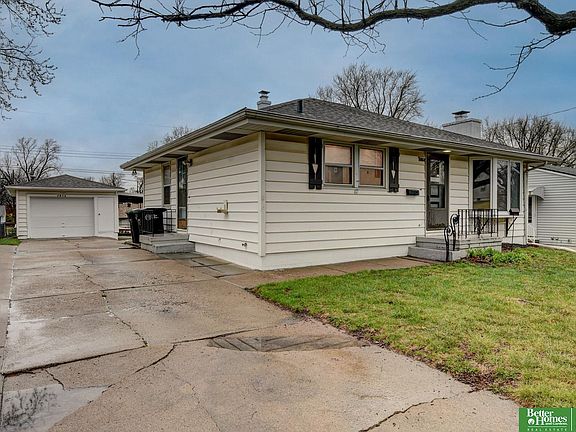 3rd image of 4864 S 52nd St
