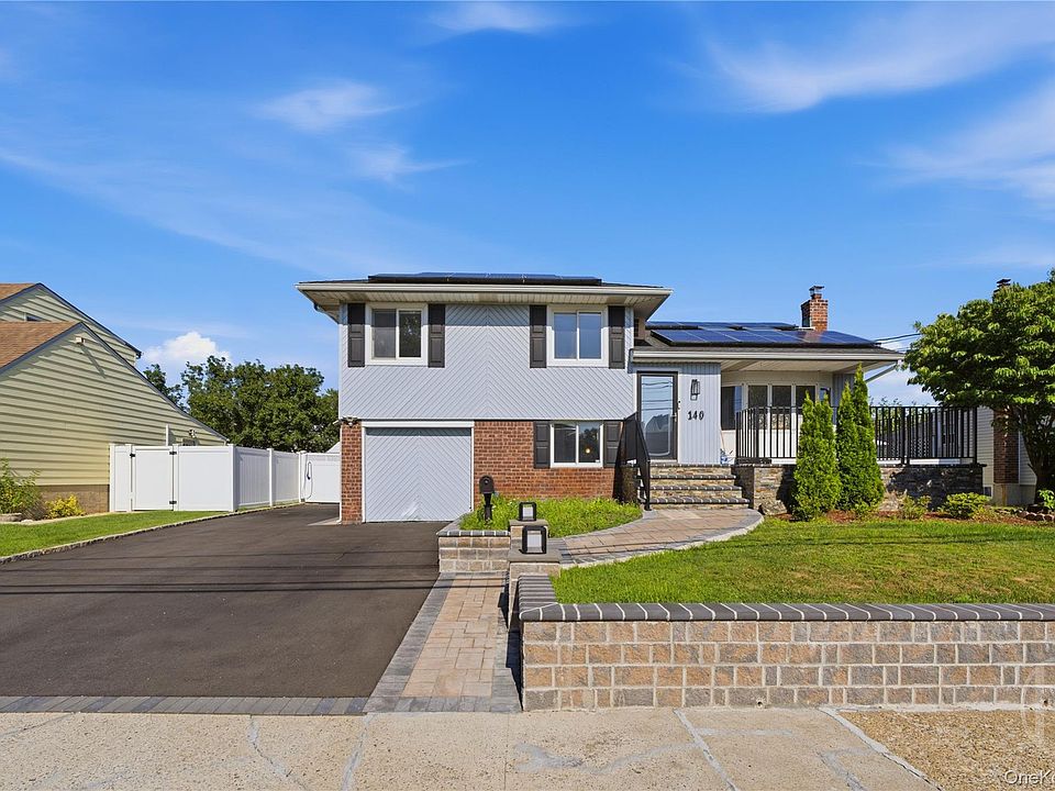1st image of 140 Intervale Avenue