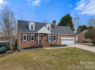 617 Campbell Ave E, Salisbury, NC 28146