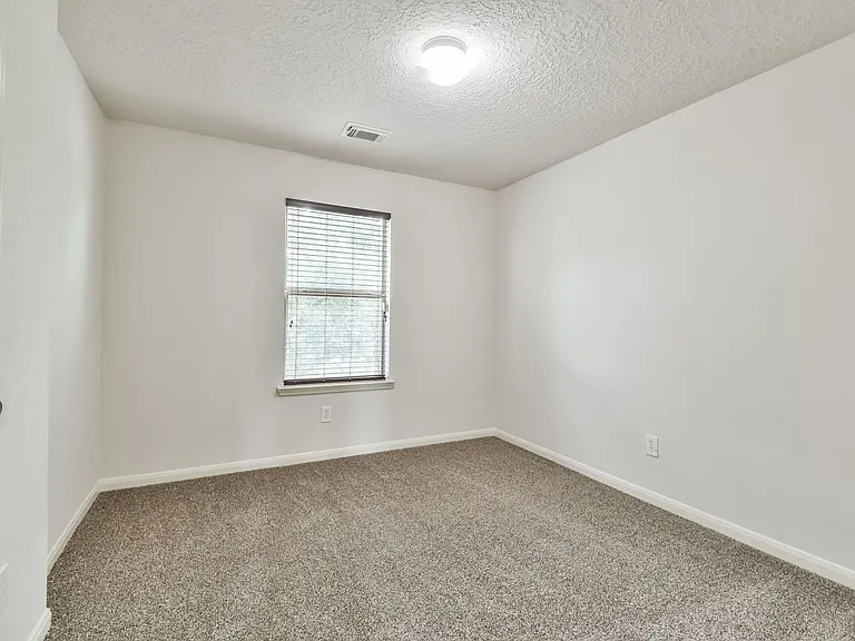 29315 Hickory Terrace Dr — Photo 31