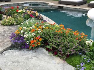 3580 Roland Dr, Bloomfield Hills, MI 48301