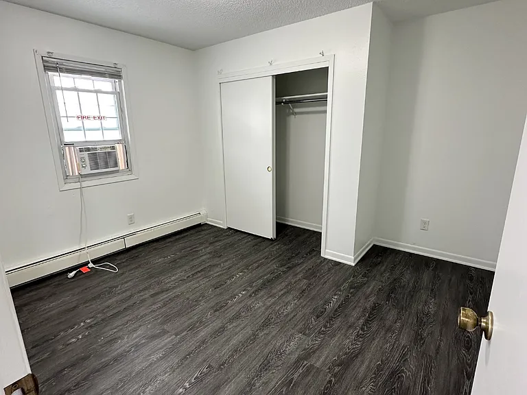 1458 NE 70th Ave #3 — Photo 5