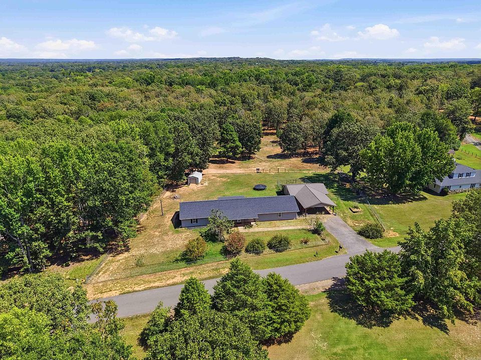 1st image of 58 Justin Dr