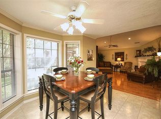 3201 Three Sisters Cir, Pearland, TX 77581