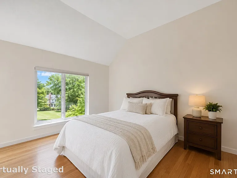 10 Partridge Ct #10 — Photo 9
